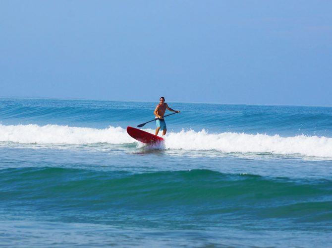 Apsara Beachfront Resort & Villa - Surfing